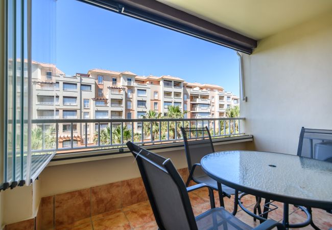 Apartamento en Isla Canela - Las Arenas - Playa de los Haraganes HLHA23P238