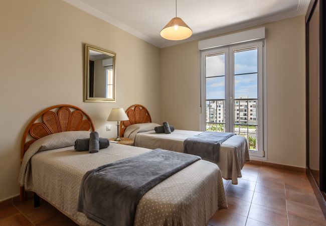 Apartamento en Isla Canela - Las Arenas - Playa de los Haraganes HLHA69P12 Apartamento en Isla Canela - Las Arenas - Playa de los Haraganes HLHA69P12