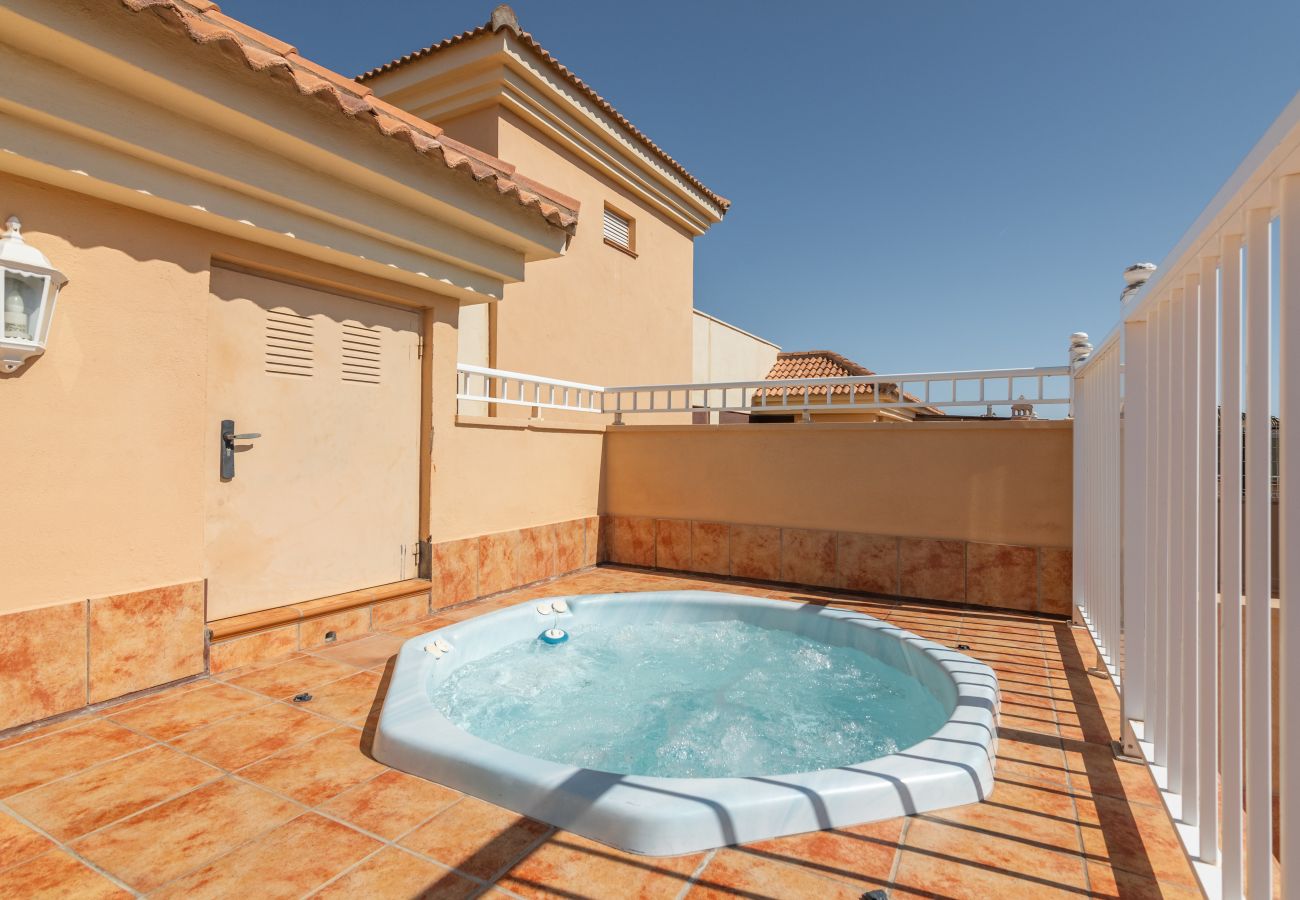 Apartamento en Isla Canela - Las Arenas - Playa de los Haraganes HLHA69P12 Apartamento en Isla Canela - Las Arenas - Playa de los Haraganes HLHA69P12