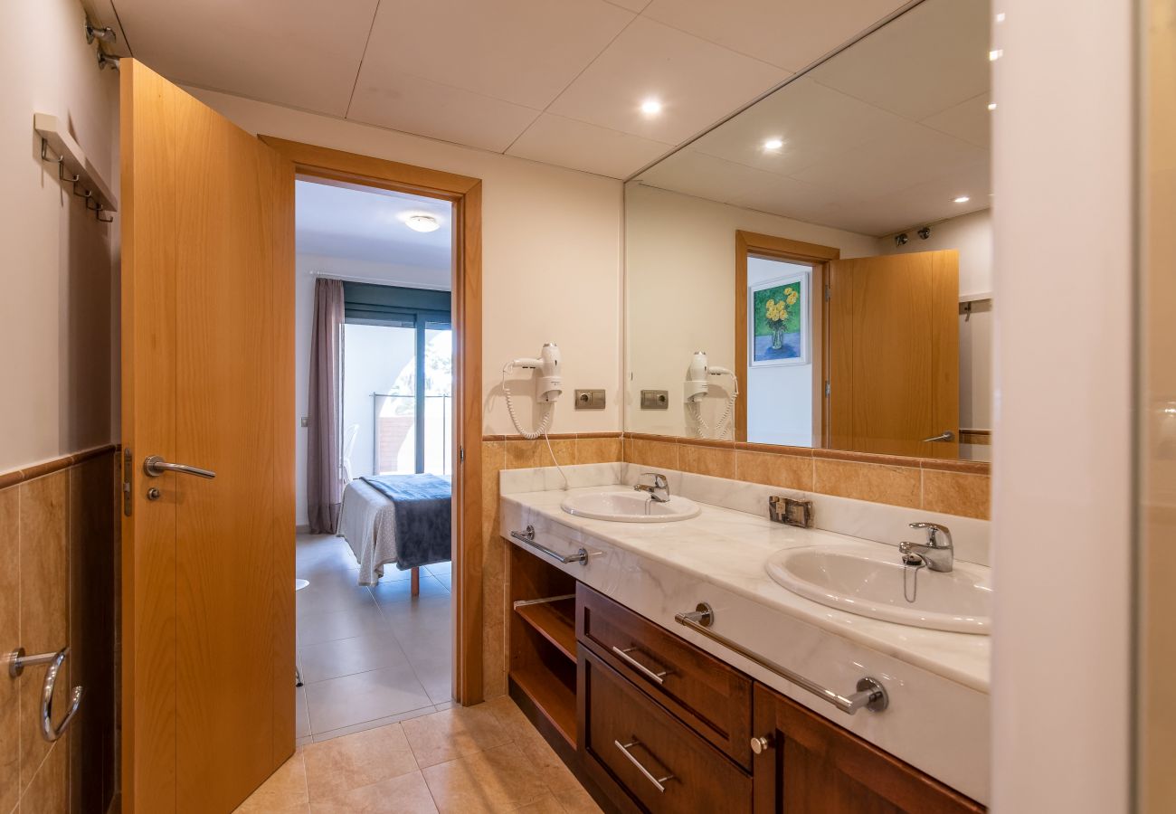 Apartamento en Punta del Moral - Playa Marina EXCELLENCE- Playa Punta del Moral PPHM201P124P125