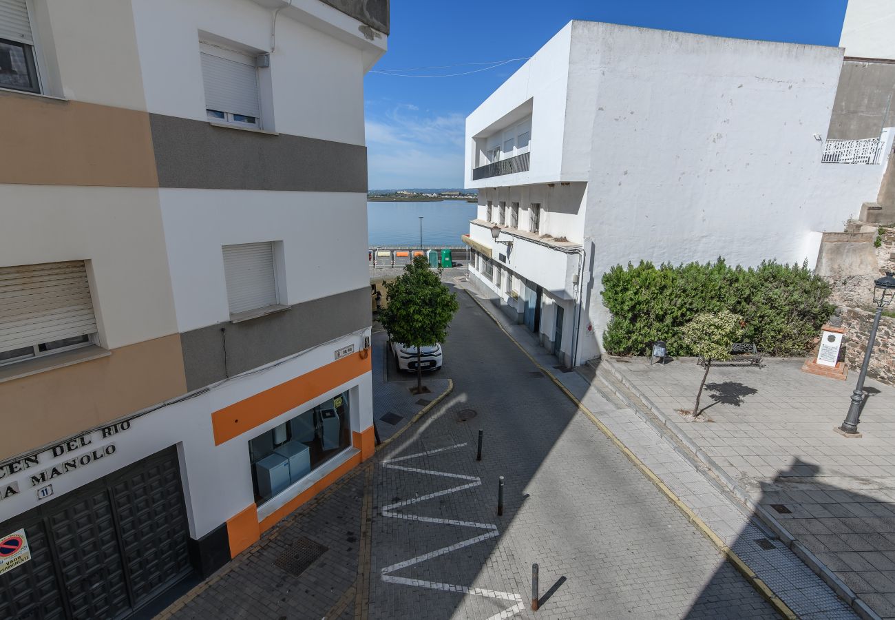 Apartamento en Ayamonte - Vinos & Vinilos PLUS - Centro Ayamonte