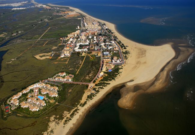 Apartamento en Isla Canela - Las Arenas - Playa de los Haraganes HLHA181P193