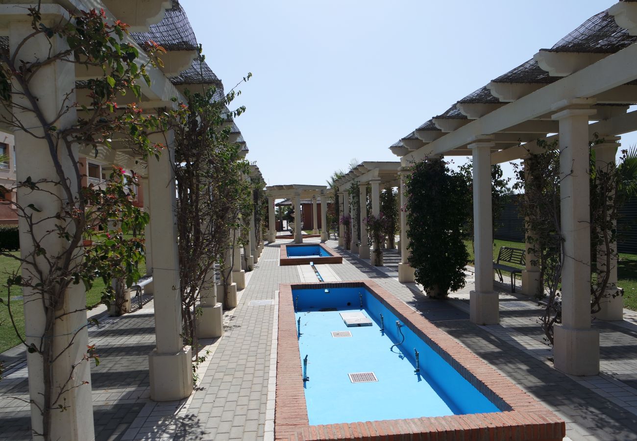 Apartamento en Isla Canela - Las Arenas - Playa de los Haraganes HLHA215P214