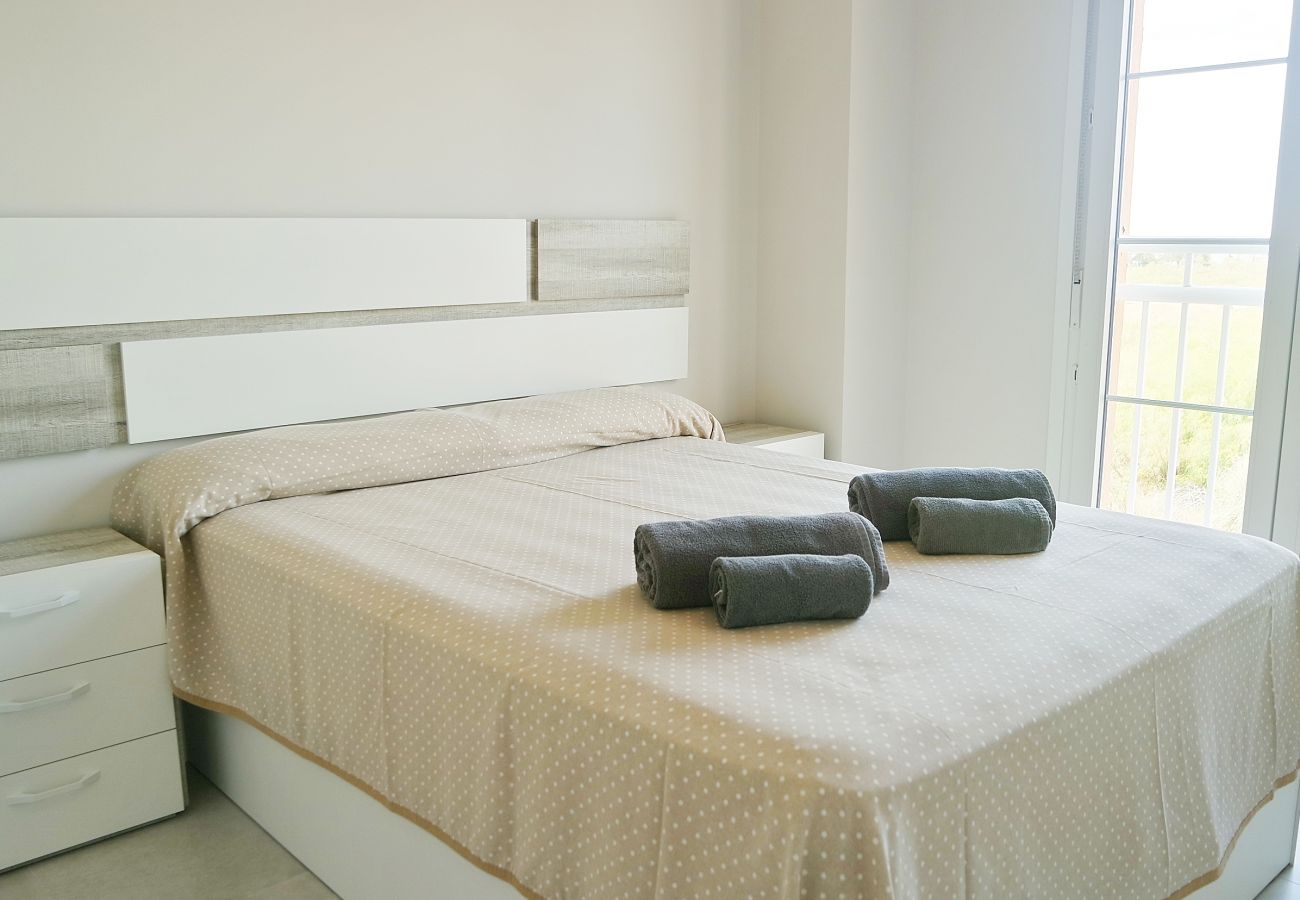 Apartamento en Isla Canela - Las Arenas - Playa de los Haraganes HLHA215P214