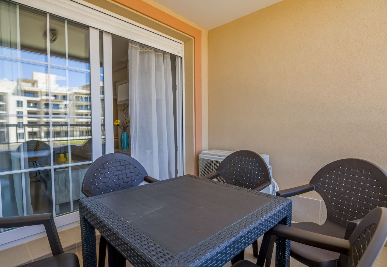 Apartamento en Isla Canela - Las Arenas - Playa de los Haraganes HLHA215P214