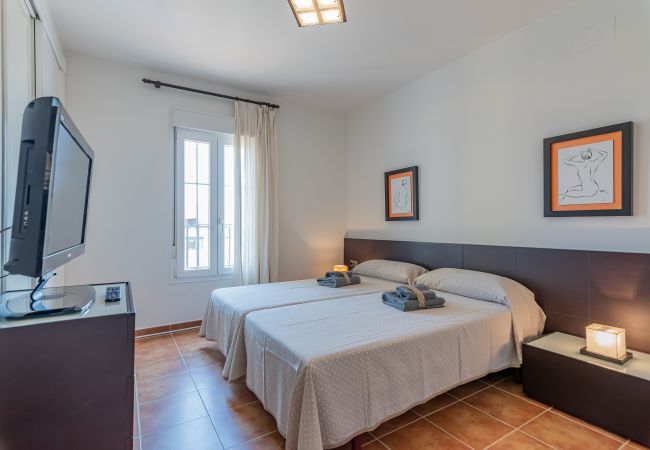 Apartamento en Isla Canela - Los Cisnes Atico - Playa de los Haraganes HLHC146P86 Apartamento en Isla Canela - Los Cisnes Atico - Playa de los Haraganes HLHC146P86