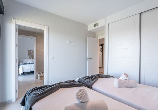 Apartamento en Isla Canela - Los Flamencos Atico by Ĥ- Playa de los Haraganes HLHF5501P69 Apartamento en Isla Canela - Los Flamencos Atico by Ĥ- Playa de los Haraganes HLHF5501P69