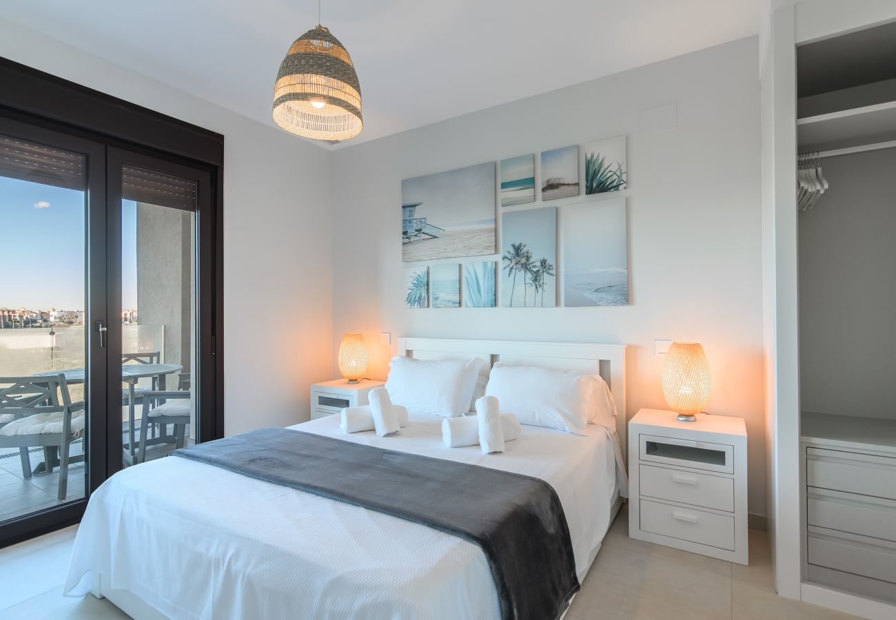 Apartamento en Isla Canela - Los Flamencos by Ĥ - Playa de los Haraganes HLHF3305PE43