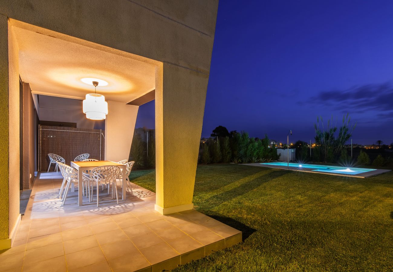 Chalet en Isla Canela - Chalet Las Marismas - Playa de los Haraganes HCHM8P00