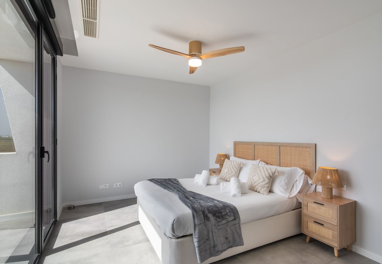 Chalet en Isla Canela - Chalet Las Marismas - Playa de los Haraganes HCHM8P00