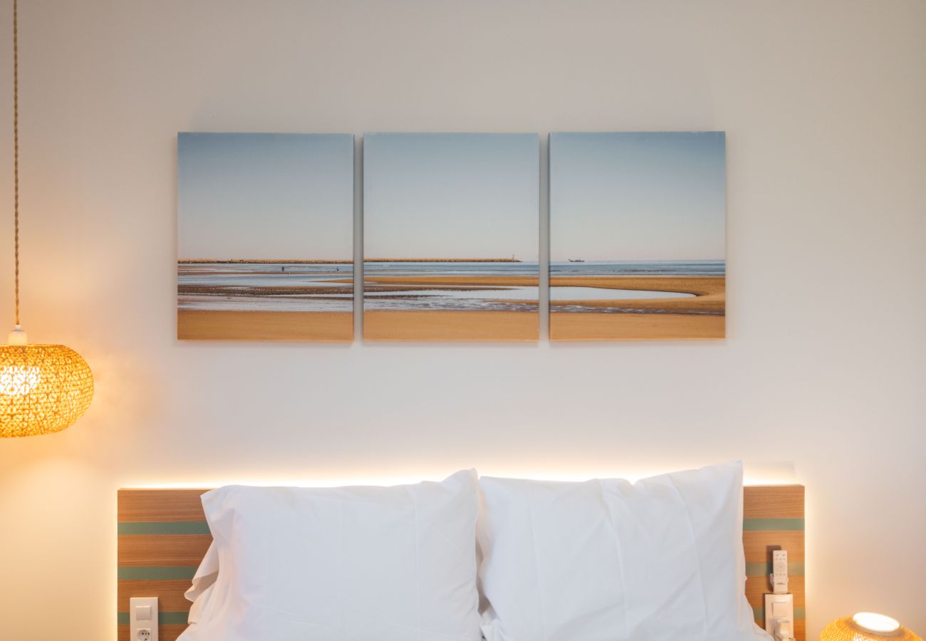 Chalet en Isla Canela - Chalet Las Marismas - Playa de los Haraganes HCHM3P00