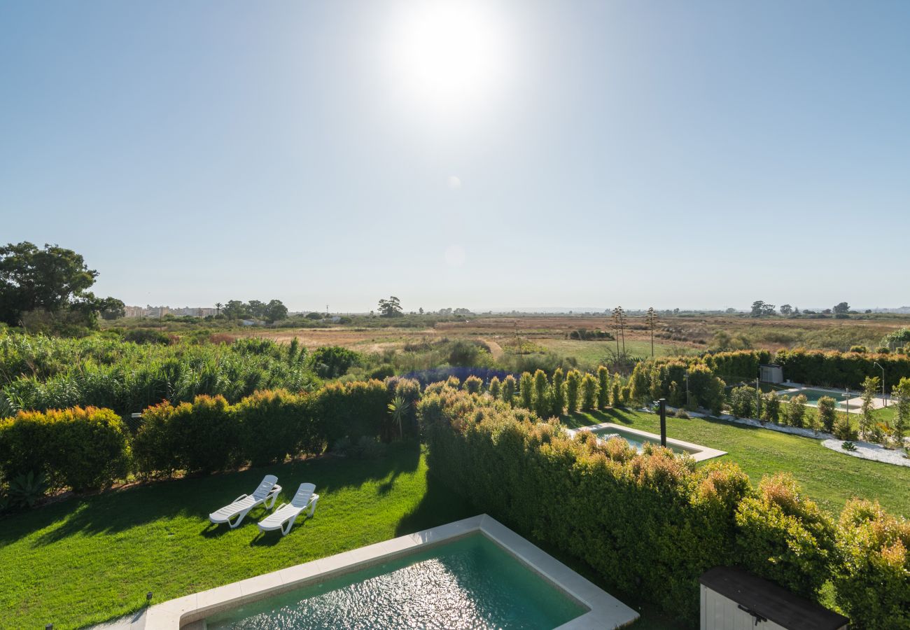 Chalet en Isla Canela - Chalet Las Marismas - Playa de los Haraganes HCHM3P00