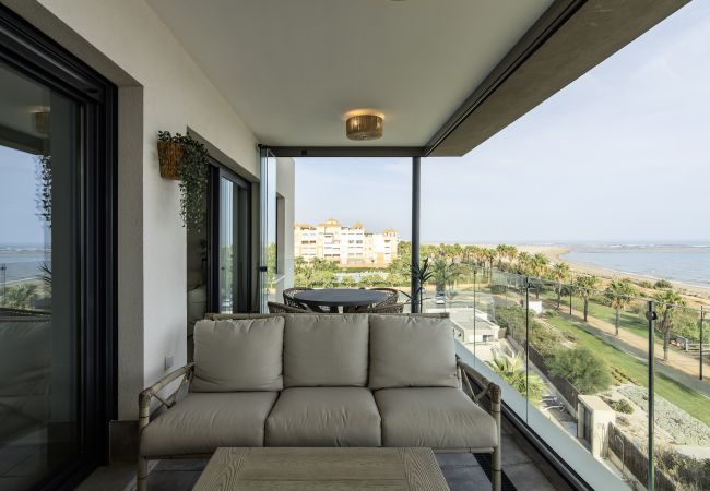 Apartamento en Isla Canela - Los Flamencos by Ĥ - Playa de los Haraganes HLHF1302P2 Apartamento en Isla Canela - Los Flamencos by Ĥ - Playa de los Haraganes HLHF1302P2