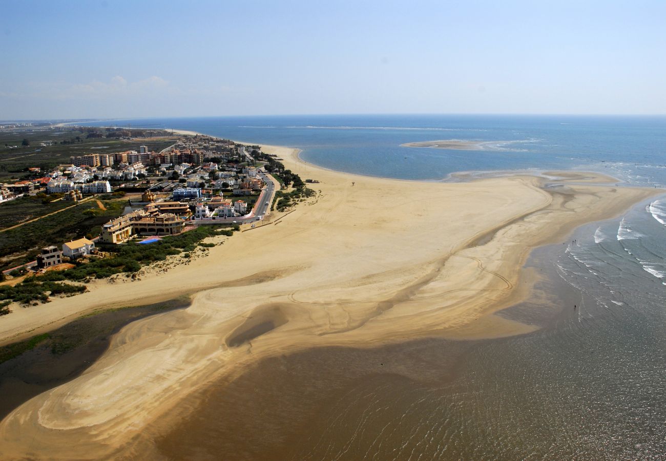 Lejlighed i Punta del Moral - 2 Dormitorio y dos baños renovado con vista al mar 