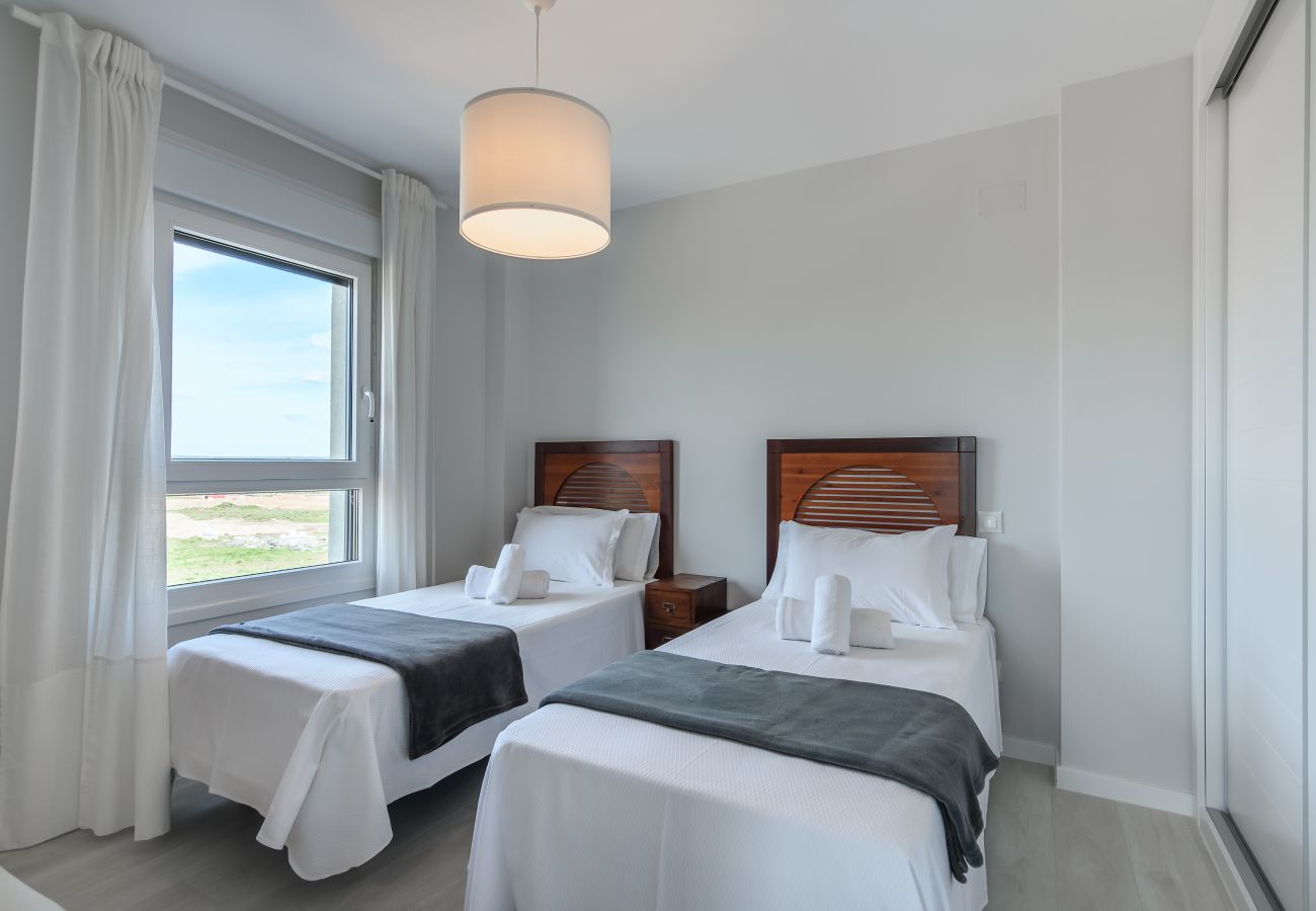 Lejlighed i Isla Canela - Los Camaleones - Playa de los Haraganes HLHC3304P25