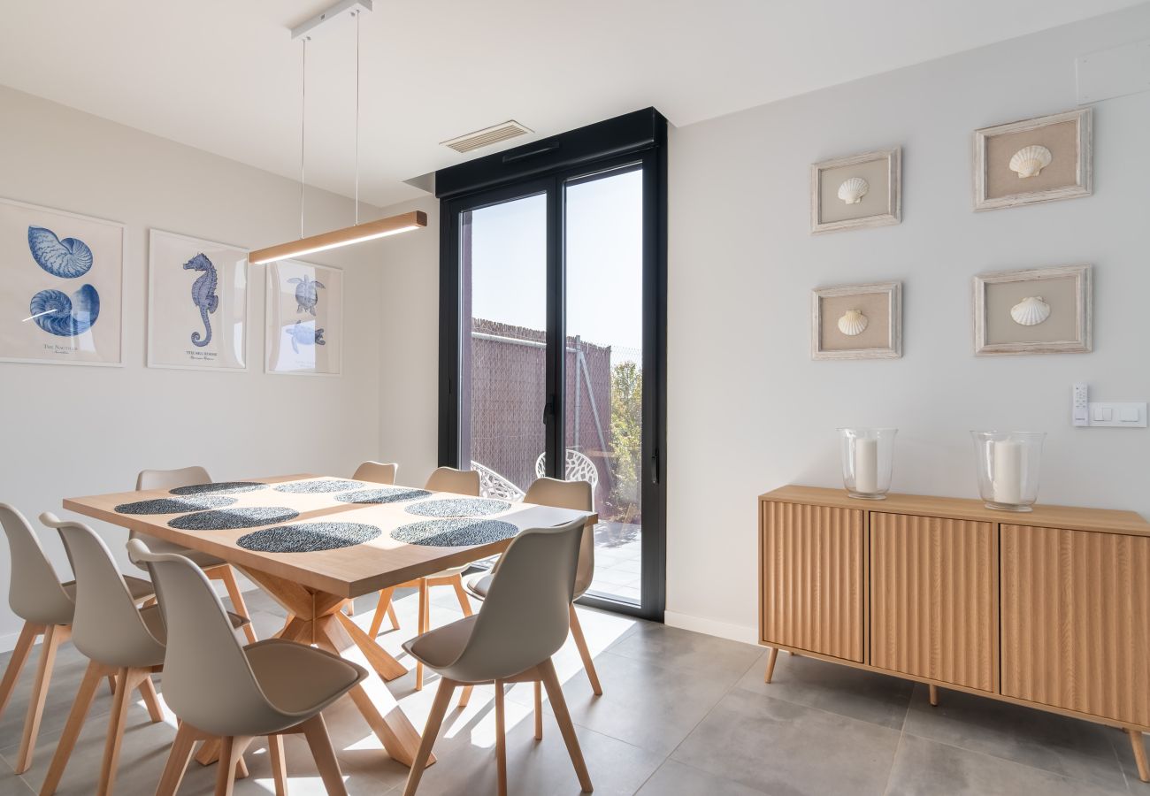 Rækkehus i Isla Canela - Chalet Las Marismas - Playa de los Haraganes HCHM8P00