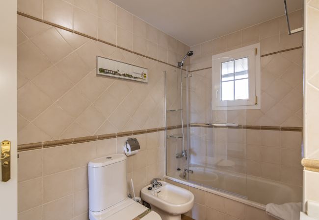 Ferienwohnung in Isla Canela - Los Cisnes Penthouse - Haraganes Beach HLHC268P128 Ferienwohnung in Isla Canela - Los Cisnes Penthouse - Haraganes Beach HLHC268P128