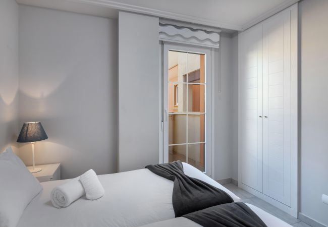 Ferienwohnung in Isla Canela - Las Arenas Penthouse - Haraganes Beach HLHA245P97 Ferienwohnung in Isla Canela - Las Arenas Penthouse - Haraganes Beach HLHA245P97