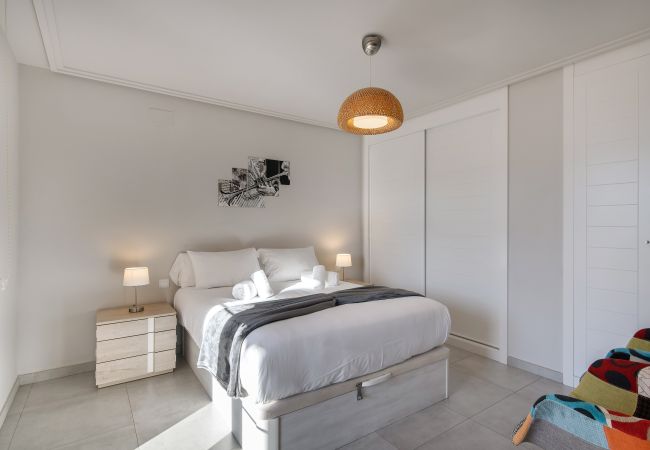 Ferienwohnung in Isla Canela - Las Arenas Penthouse - Haraganes Beach HLHA245P97 Ferienwohnung in Isla Canela - Las Arenas Penthouse - Haraganes Beach HLHA245P97