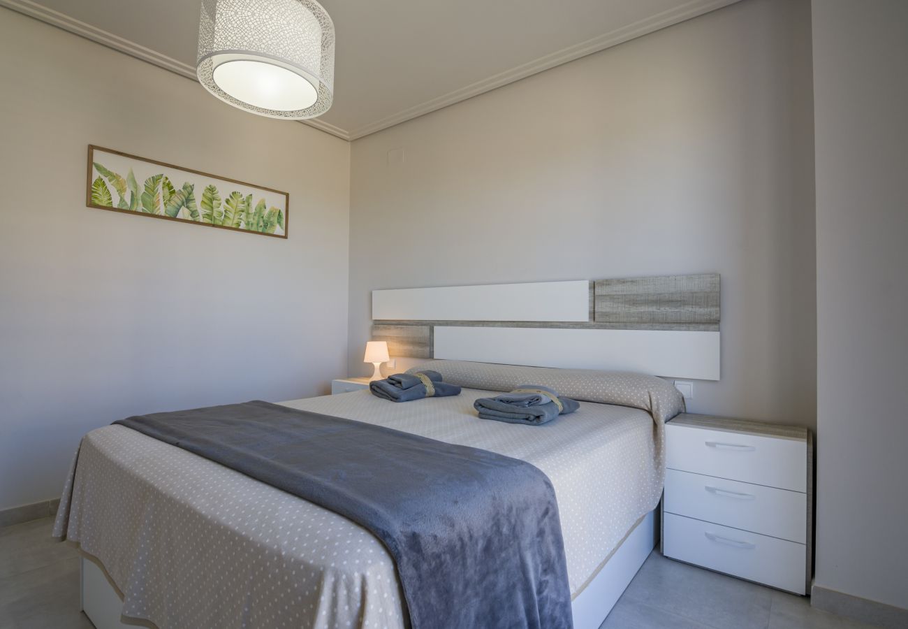 Ferienwohnung in Isla Canela - Las Arenas - Haraganes Beach HLHA215P214