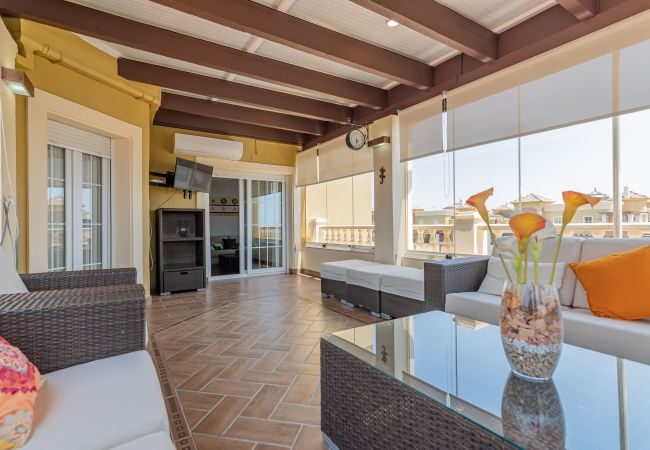 Ferienwohnung in Isla Canela - Los Cisnes Penthouse - Haraganes Beach HLHC146P86 Ferienwohnung in Isla Canela - Los Cisnes Penthouse - Haraganes Beach HLHC146P86