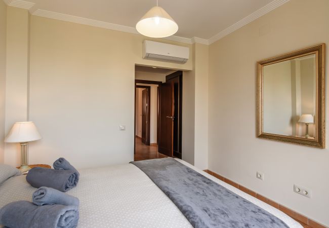 Appartement in Isla Canela - Las Arenas - Haraganes Beach HLHA69P12 Appartement in Isla Canela - Las Arenas - Haraganes Beach HLHA69P12