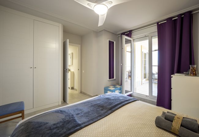 Appartement in Isla Canela - Las Arenas - Haraganes Beach HLHA199P251 Appartement in Isla Canela - Las Arenas - Haraganes Beach HLHA199P251