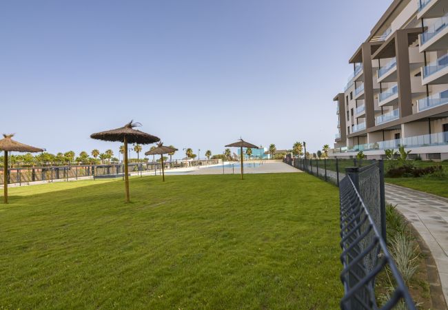 Appartement in Isla Canela - Los Flamencos Penthouse by HOMA - Haraganes Beach HLHF3502P18