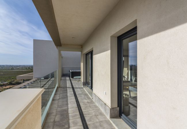 Appartement in Isla Canela - Los Flamencos Penthouse by Ĥ - Haraganes Beach HLHF3502P18 Appartement in Isla Canela - Los Flamencos Penthouse by Ĥ - Haraganes Beach HLHF3502P18