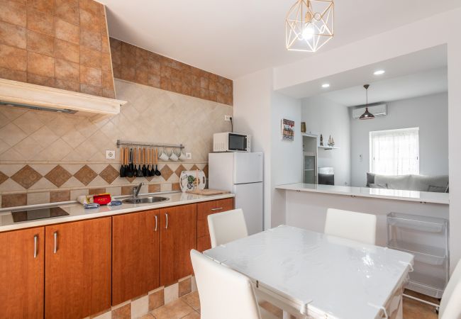 Huis in Ayamonte - Casa Sweet Ayamonte - Ayamonte Center ACHS14PSP00 Huis in Ayamonte - Casa Sweet Ayamonte - Ayamonte Center ACHS14PSP00