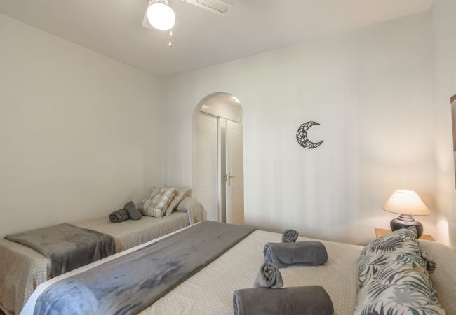 Appartement in Isla Canela - Los Cisnes - Haraganes Beach HLHC202P259 Appartement in Isla Canela - Los Cisnes - Haraganes Beach HLHC202P259