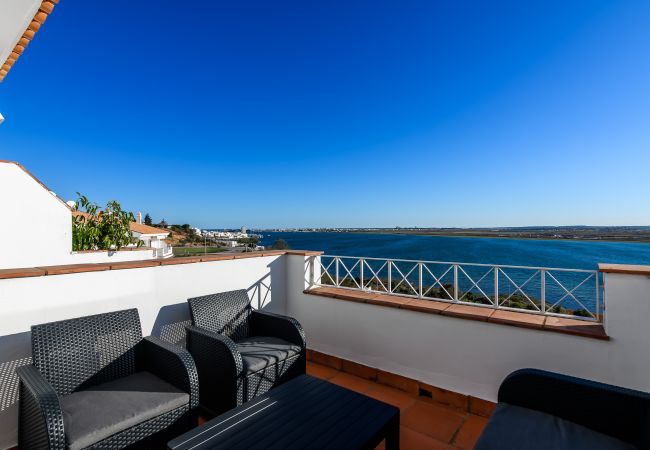 Rijhuis in Ayamonte - Mirador del Guadiana - Ayamonte AMHG27P27 Rijhuis in Ayamonte - Mirador del Guadiana - Ayamonte AMHG27P27