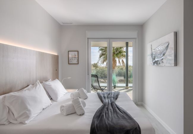 Appartement in Isla Canela - Los Camaleones - Playa de los Haraganes HLHC4002P61 Appartement in Isla Canela - Los Camaleones - Playa de los Haraganes HLHC4002P61