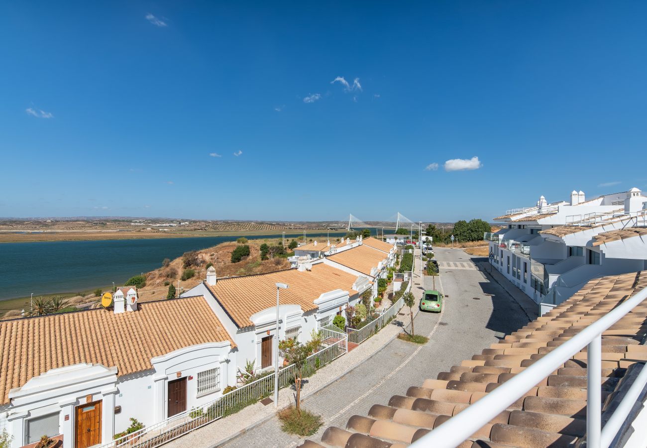 Appartement in Ayamonte - Casas Riverview - Adosado Luxury Ayamonte AHR87P11