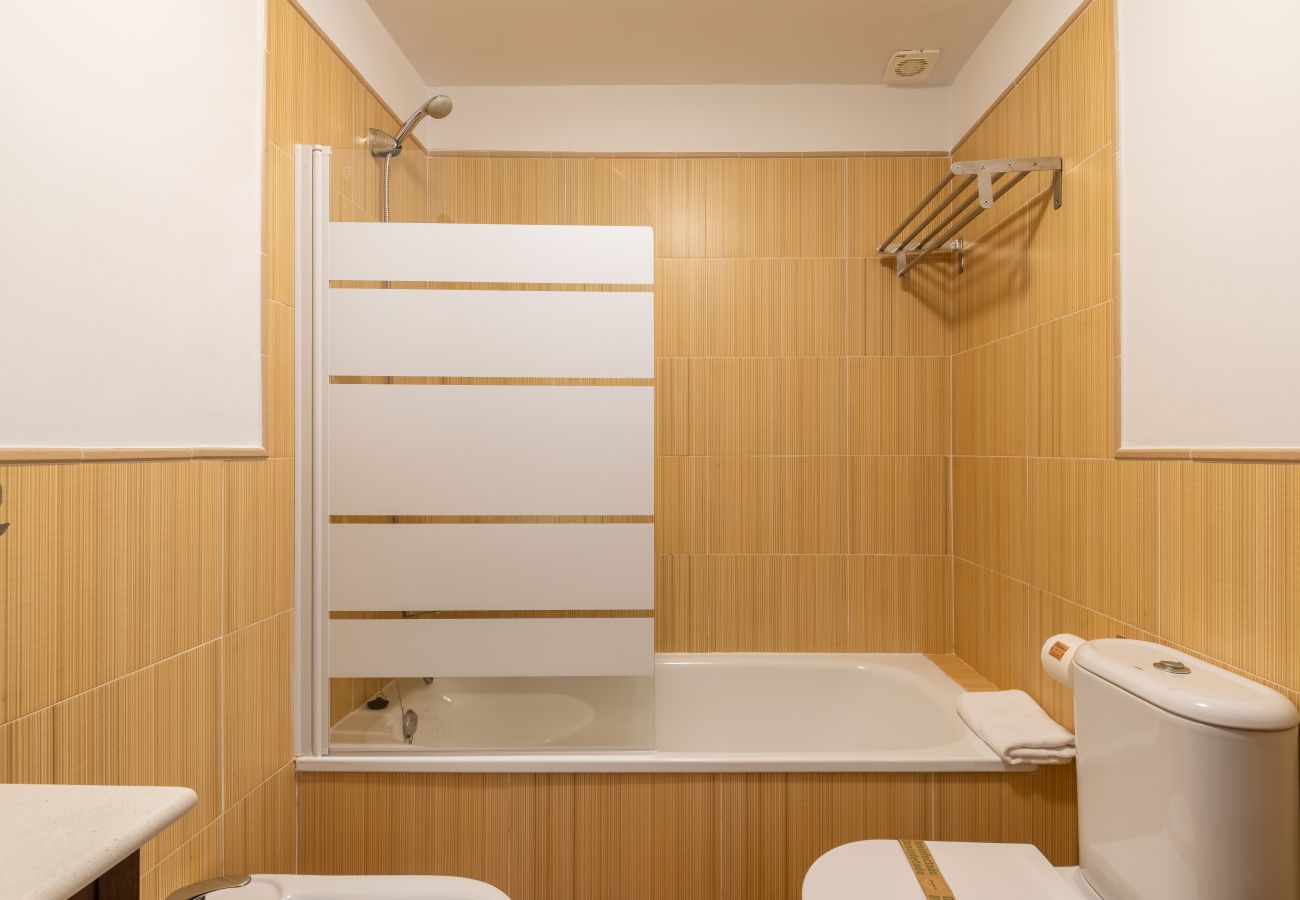 Apartment in Isla Canela - Las Arenas - Haraganes Beach HLHA12P272