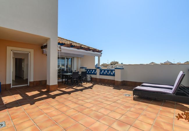 Apartamento em Punta del Moral - Marina IV Penthouse - Marina Isla Canela PMHIV30P30 Apartamento em Punta del Moral - Marina IV Penthouse - Marina Isla Canela PMHIV30P30