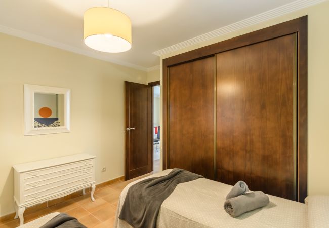 Apartamento em Isla Canela - Las Arenas - Haraganes Beach HLHA23P238 Apartamento em Isla Canela - Las Arenas - Haraganes Beach HLHA23P238