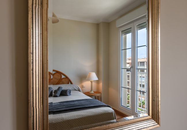 Apartamento em Isla Canela - Las Arenas - Haraganes Beach HLHA69P12 Apartamento em Isla Canela - Las Arenas - Haraganes Beach HLHA69P12