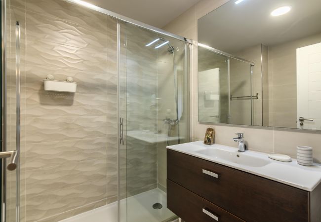 Apartamento em Isla Canela - Las Arenas - Haraganes Beach HLHA181P193 Apartamento em Isla Canela - Las Arenas - Haraganes Beach HLHA181P193