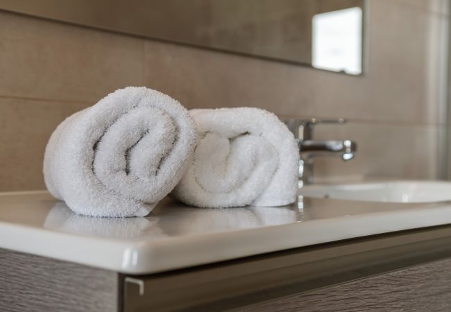 Apartamento em Isla Canela - Los Flamencos Penthouse by Ĥ - Haraganes Beach HLHF4501P43 Apartamento em Isla Canela - Los Flamencos Penthouse by Ĥ - Haraganes Beach HLHF4501P43