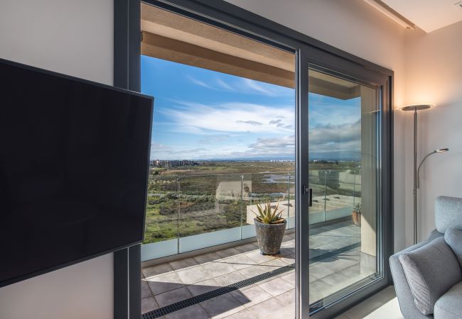 Apartamento em Isla Canela - Los Flamencos Penthouse by Ĥ - Haraganes Beach HLHF4501P43 Apartamento em Isla Canela - Los Flamencos Penthouse by Ĥ - Haraganes Beach HLHF4501P43