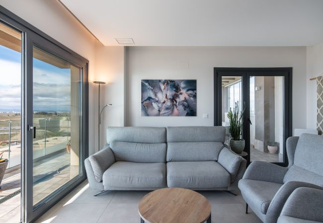 Apartamento em Isla Canela - Los Flamencos Penthouse by Ĥ - Haraganes Beach HLHF4501P43 Apartamento em Isla Canela - Los Flamencos Penthouse by Ĥ - Haraganes Beach HLHF4501P43