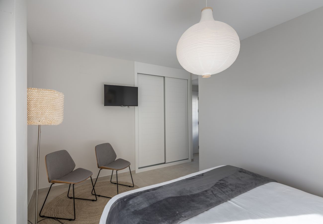 Apartamento em Isla Canela - Los Flamencos Penthouse by Ĥ - Haraganes Beach HLHF3502P18
