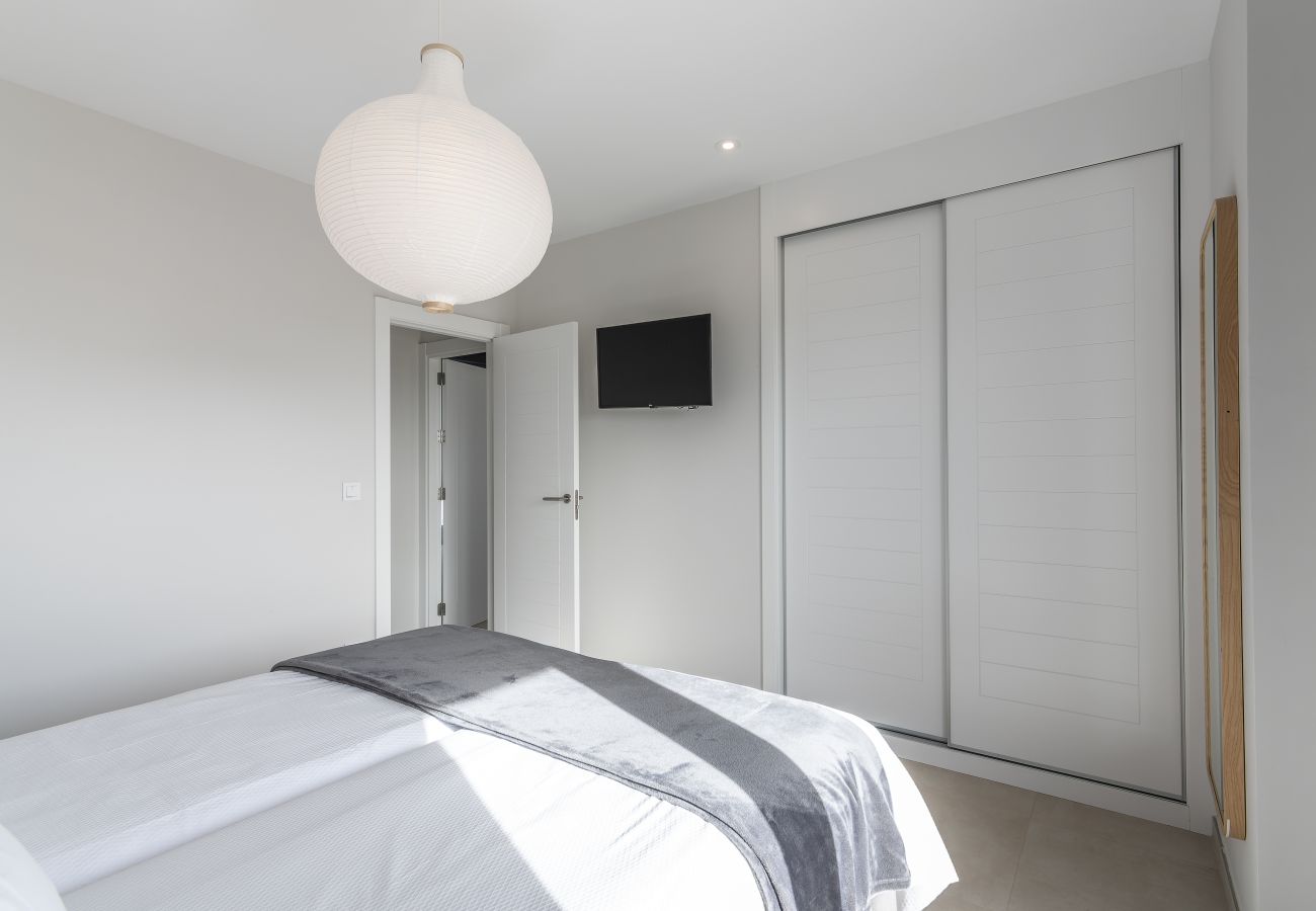 Apartamento em Isla Canela - Los Flamencos Penthouse by Ĥ - Haraganes Beach HLHF3502P18