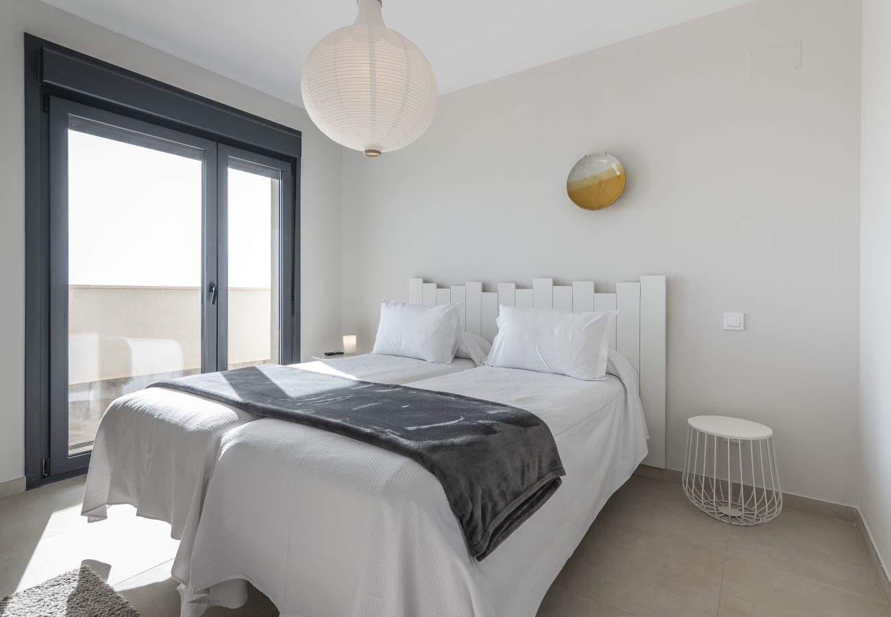 Apartamento em Isla Canela - Los Flamencos Penthouse by Ĥ - Haraganes Beach HLHF3502P18