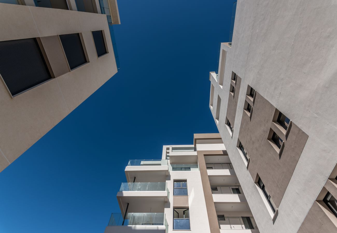 Apartamento em Isla Canela - Los Flamencos Penthouse by Ĥ - Haraganes Beach HLHF3502P18
