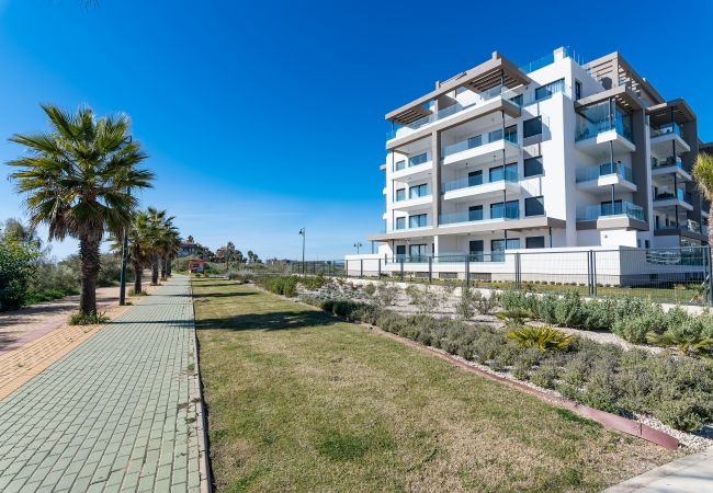 Apartamento em Isla Canela - Los Flamencos by Ĥ - Haraganes Beach HLHF4203PE56 Apartamento em Isla Canela - Los Flamencos by Ĥ - Haraganes Beach HLHF4203PE56