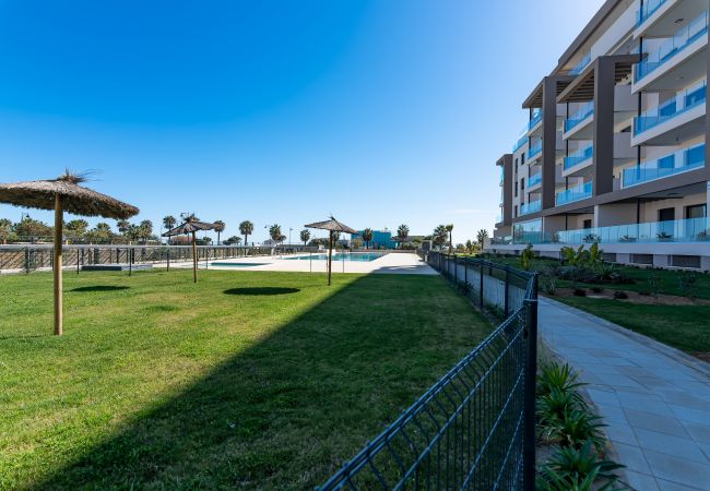 Apartamento em Isla Canela - Los Flamencos by Ĥ - Haraganes Beach HLHF4203PE56 Apartamento em Isla Canela - Los Flamencos by Ĥ - Haraganes Beach HLHF4203PE56