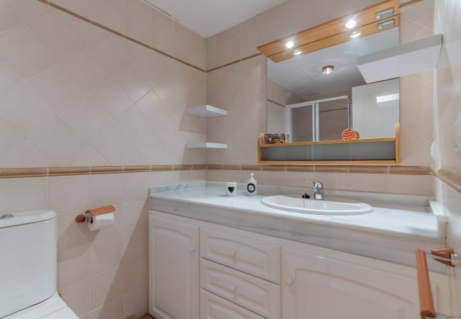 Apartamento em Isla Canela - Los Cisnes Penthouse - Haraganes Beach HLHC146P86 Apartamento em Isla Canela - Los Cisnes Penthouse - Haraganes Beach HLHC146P86