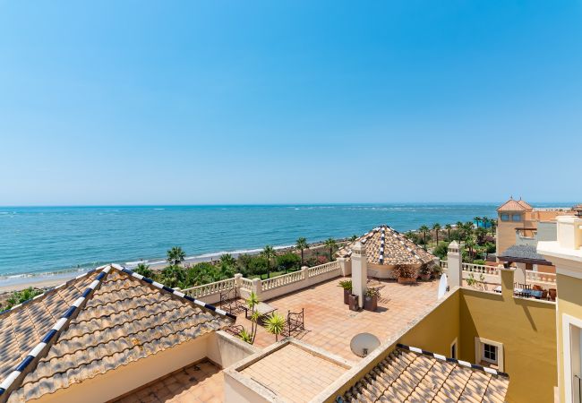 Apartamento em Isla Canela - Los Cisnes Penthouse - Haraganes Beach HLHC146P86 Apartamento em Isla Canela - Los Cisnes Penthouse - Haraganes Beach HLHC146P86